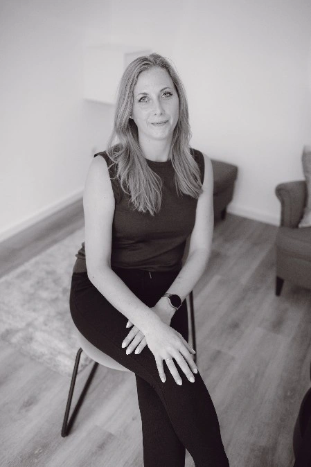 Diana B. Foto von Diana in der Brautmacherei